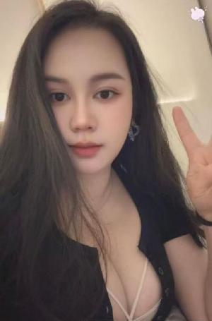 服务型巨乳骚妇