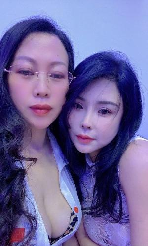 角色扮演剧情母女