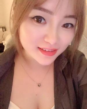 蜀山会深喉的大白兔