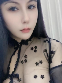 滨湖区性感大胸琪琪