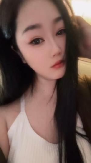 合肥胸大娇小美女