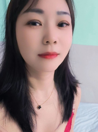 榨汁机翘臀少妇