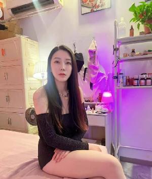 反食多次的小景老师