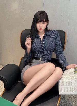 杭州身材高挑美女老师