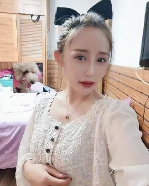 鼓楼良家兼职美女