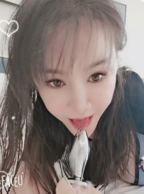 道具激情红姑娘