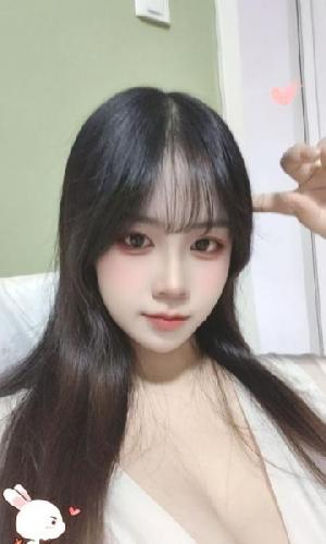舌吻大波宁宁