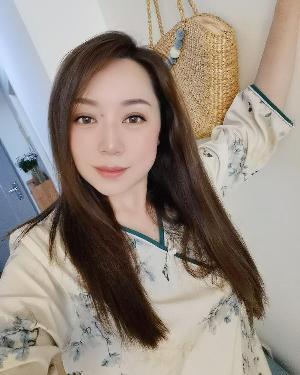 新迎气质少妇媛媛老师