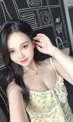 清纯可爱甜妹
