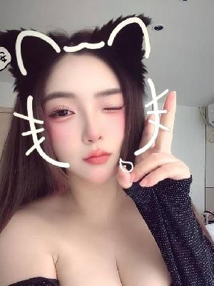 川音巨乳洛洛