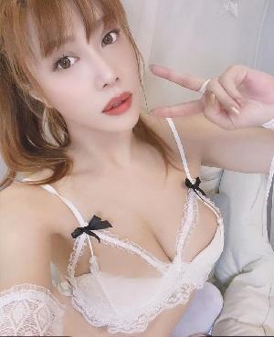 越秀彤彤妹