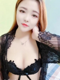 甜美小少妇