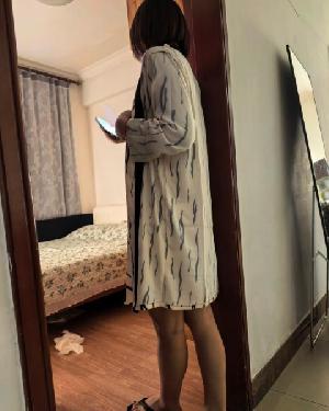 海珠乐莹低调美女