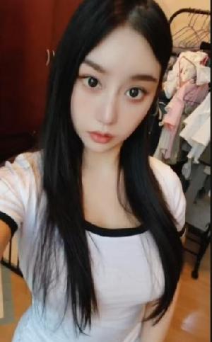 南开大胸小姐姐