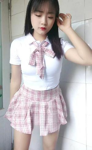 奶香小辣妹