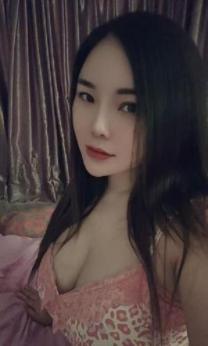 中山石歧大胸妹