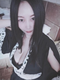 温柔体贴大胸少妇小雨
