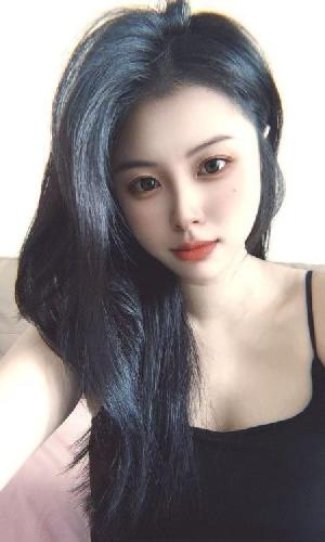 天然D奶小女友