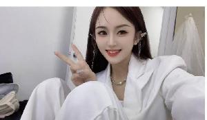 气质小虎牙