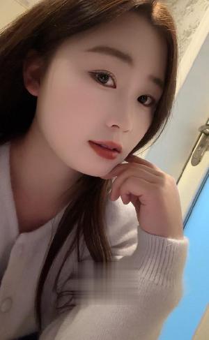 三点粉嫩颜值一流