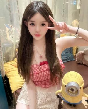 福田 小骨架气质美女小海绵