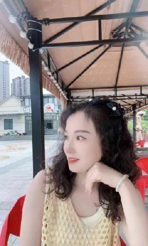性感小蛮腰