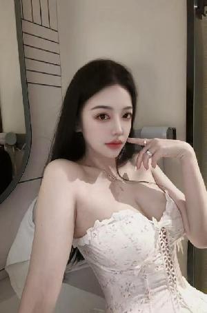 大胸恩熙妹子