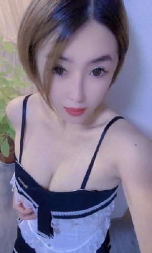 姑苏短发少妇