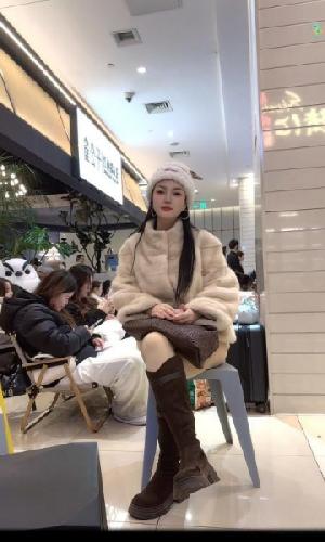 西郊大胸妹
