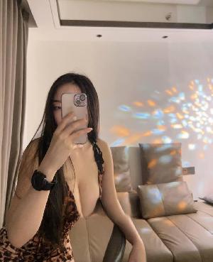 风骚肤白气质小少妇