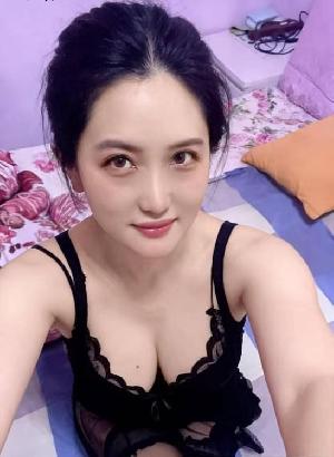 不限次的骚妇