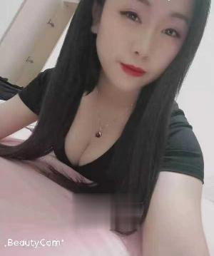 性感丰满大胸凤姐