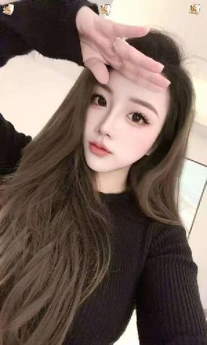 福田前凸后翘颜值嫩妹
