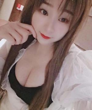 服务系温柔妹子听话