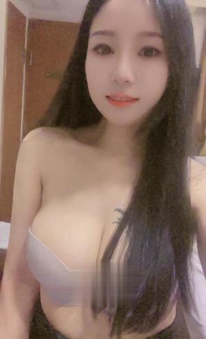 性感反差三点粉嫩小姐姐
