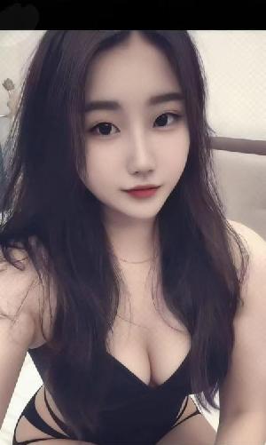 年轻小骚货