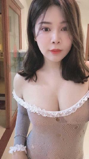 情趣服务系美少妇热情似火很诱人