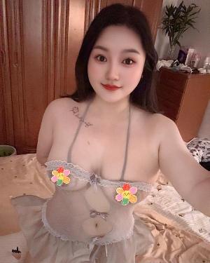 骚货巨臀妹