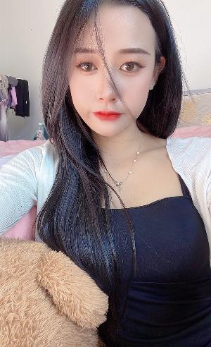 苏州小妹妹身材苗条颜值高