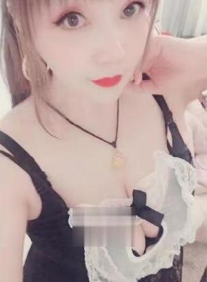 极品大奶骚货兼职