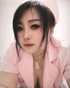 大胸诱惑