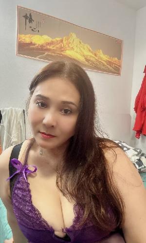 龙华gj丰满熟女