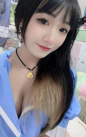 童颜巨乳.水也多下面也特别紧