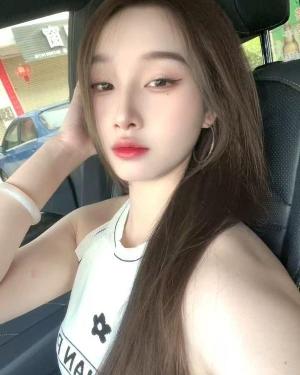 宝安女友感小美