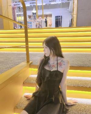 符文女战士佩佩