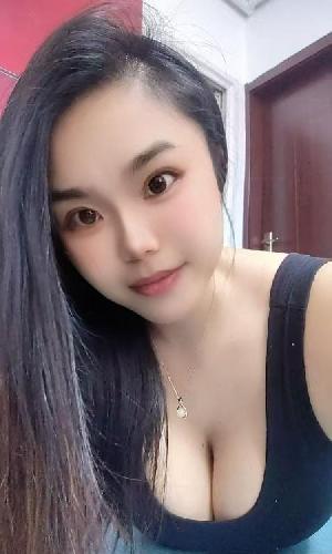 官渡情趣骚逼少妇