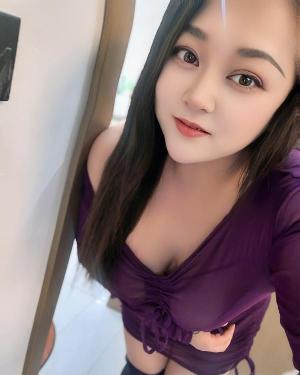 滨江肥乳巨臀骚妇