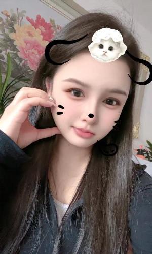大胸小奶猫