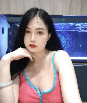 微胖大奶圆脸蛋姐姐
