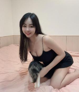 身材好颜值长腿妹子